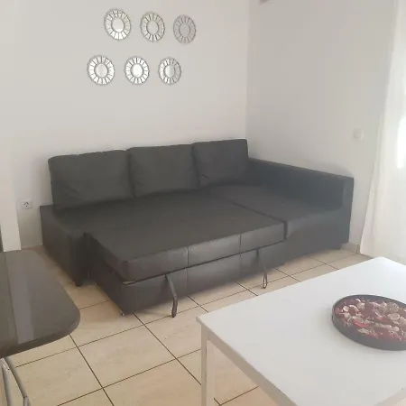 Apartameto Lena 3 *
