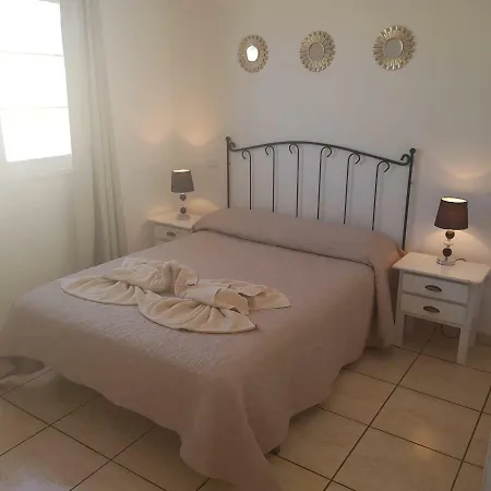 Apartameto Lena 3 Apartment *
